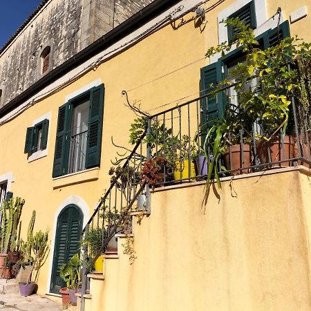Apartamento La Casa Di Sveva Ragusa Exterior foto